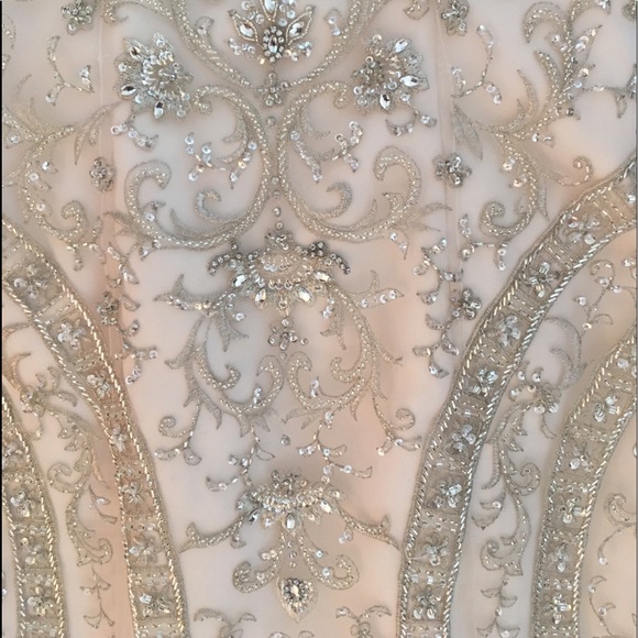 Sottero and Midgley irena gown wedding dress - Picture 4 of 15